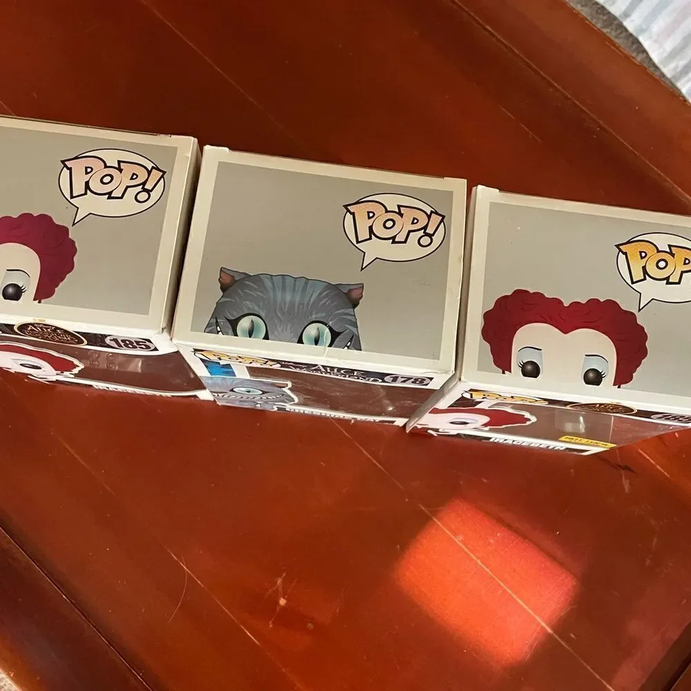 IRACEBETH CHESHIRE CAT Funko Pop Lot